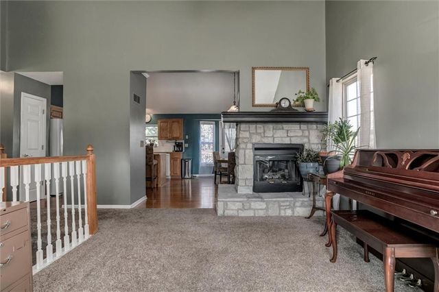 980 W Elizabeth Street, Olathe, KS 66061