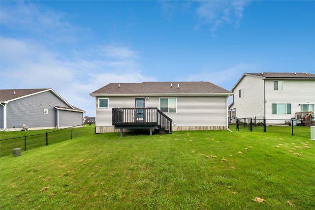 1115 Locust Street, Waukee, IA 50263