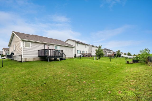 1115 Locust Street, Waukee, IA 50263