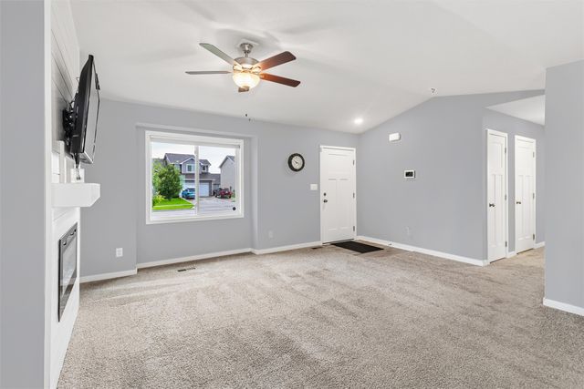 1115 Locust Street, Waukee, IA 50263