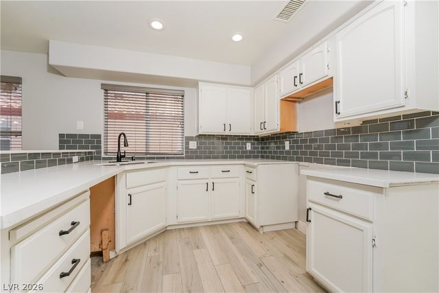 4948 El Sur Court, North Las Vegas, NV 89031