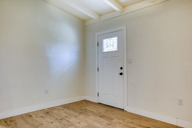 2323 Del Rio Dr, Stockton, CA 95204