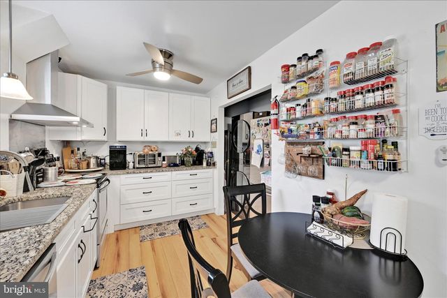 1539 MANOR BLVD, Lancaster, PA 17603