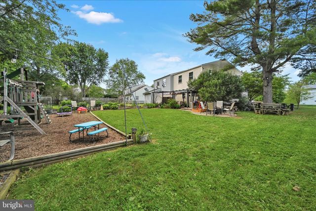 1539 MANOR BLVD, Lancaster, PA 17603
