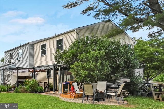 1539 MANOR BLVD, Lancaster, PA 17603