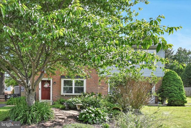 1539 MANOR BLVD, Lancaster, PA 17603