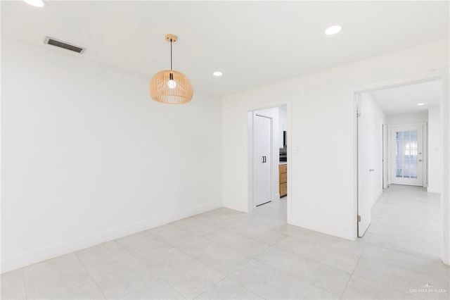 2000 S 5th Street 21, Mcallen, TX 78503