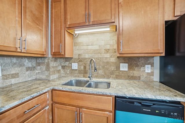 12091 Hitchcock Drive, Forest Park, OH 45240