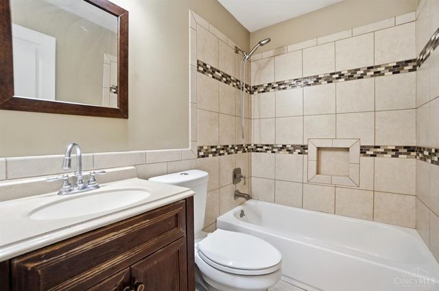 12091 Hitchcock Drive, Forest Park, OH 45240