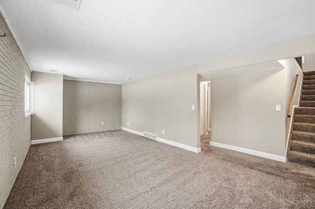 12091 Hitchcock Drive, Forest Park, OH 45240