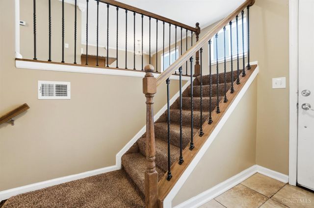 12091 Hitchcock Drive, Forest Park, OH 45240