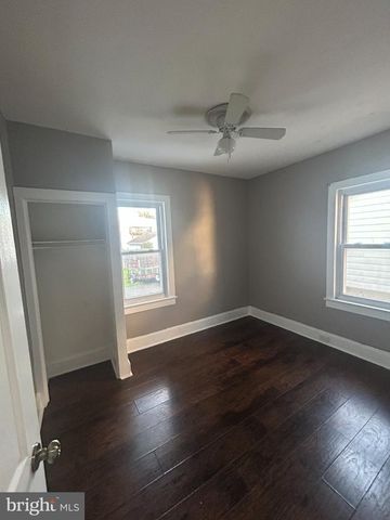 296 HOMECREST AVE, Trenton, NJ 08638