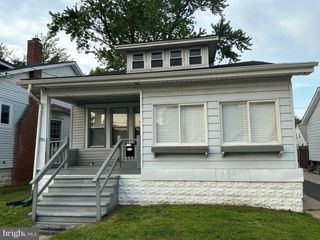 296 HOMECREST AVE, Trenton, NJ 08638