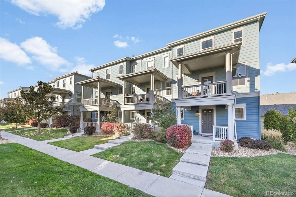 677 Rawlins Way, Lafayette, CO 80026