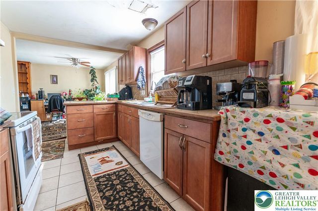 2127 West Main Street, Stroud Twp, PA 18360