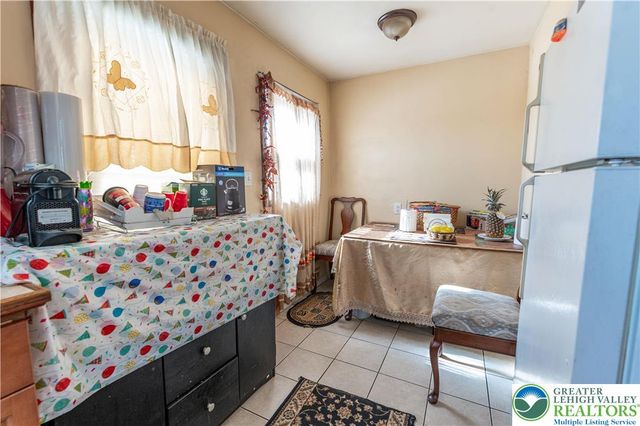 2127 West Main Street, Stroud Twp, PA 18360