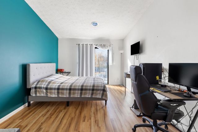 609 E Clarinet Boulevard, Elkhart, IN 46516