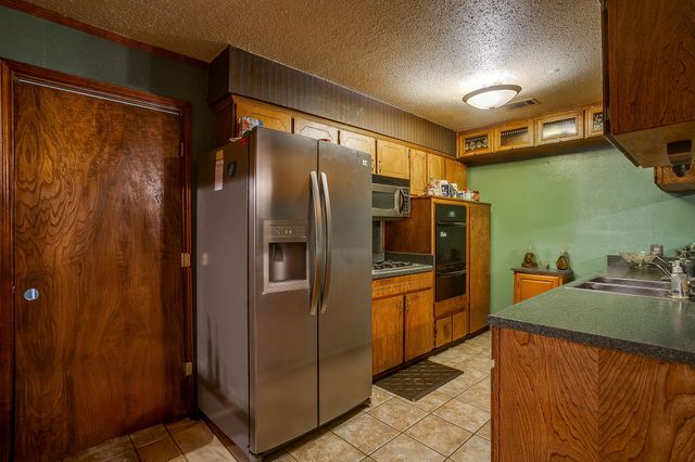 3900 Raphael Street, Fort Worth, TX 76119