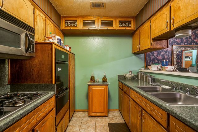 3900 Raphael Street, Fort Worth, TX 76119