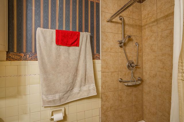 3900 Raphael Street, Fort Worth, TX 76119