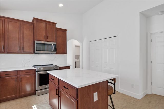 8058 Westfield Circle, Vero Beach, FL 32966