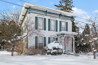 427 S Main, Cedar Springs, MI 49319