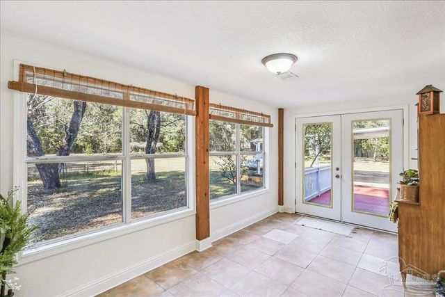 9481 Bridlewood Rd, Pensacola, FL 32526