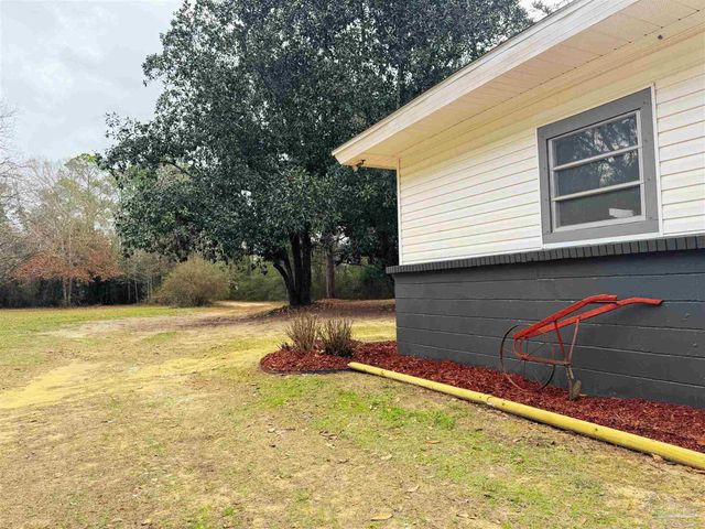 9481 Bridlewood Rd, Pensacola, FL 32526