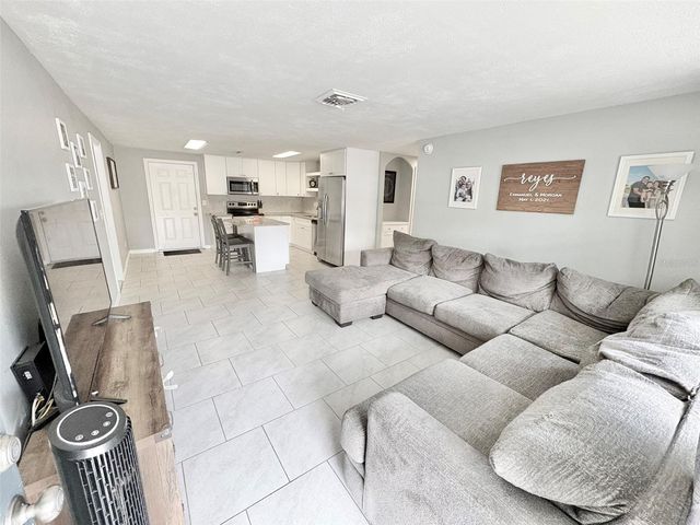 8854 85TH STREET, Seminole, FL 33777