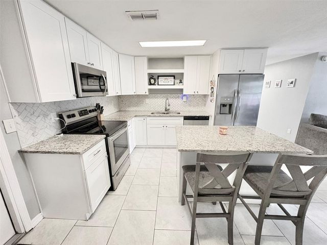 8854 85TH STREET, Seminole, FL 33777