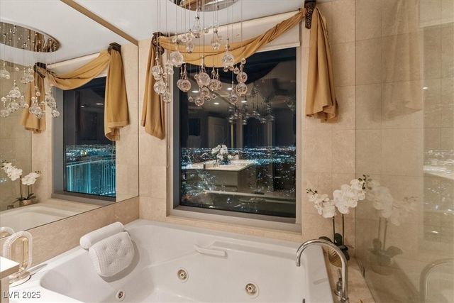 322 Karen Avenue 4207, Las Vegas, NV 89109