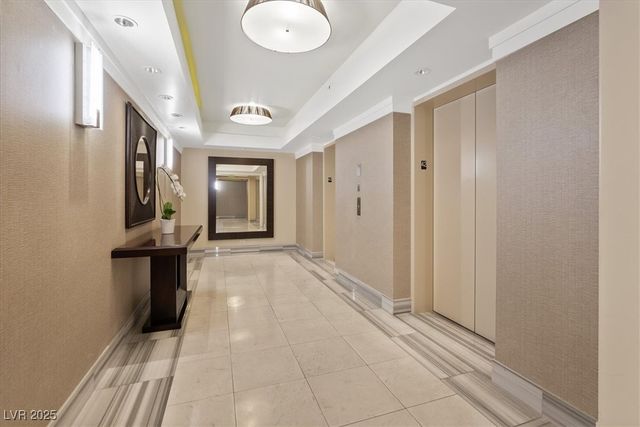 322 Karen Avenue 4207, Las Vegas, NV 89109