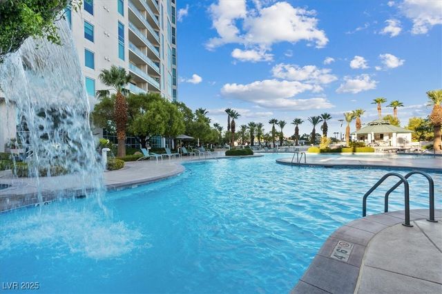 322 Karen Avenue 4207, Las Vegas, NV 89109