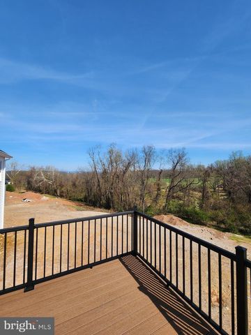 406 WILLOW OAK DR, Lewisberry, PA 17339
