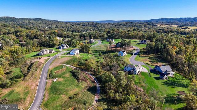 406 WILLOW OAK DR, Lewisberry, PA 17339