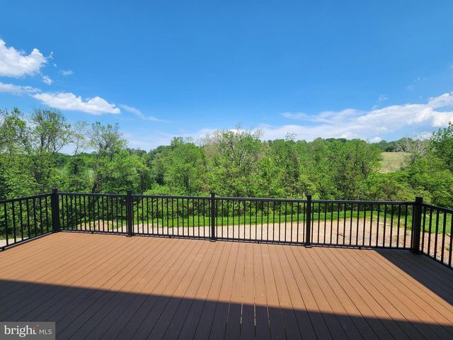 406 WILLOW OAK DR, Lewisberry, PA 17339