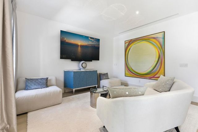 157 Peruvian Avenue, Palm Beach, FL 33480