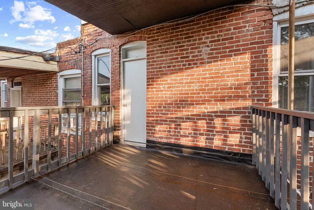 Image 24 of property listing at 530 WINSTON AVE, Baltimore, MD 21212