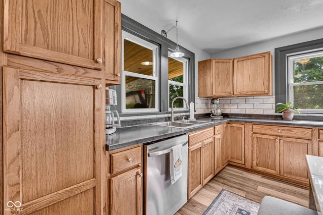 3247 W County Road 100 S, Greencastle, IN 46135