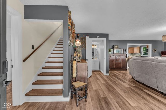 3247 W County Road 100 S, Greencastle, IN 46135