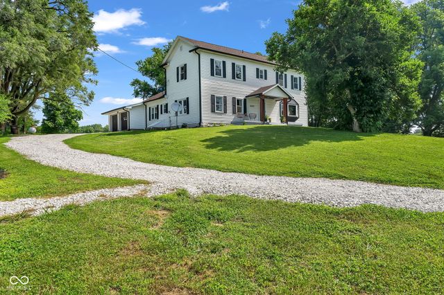 3247 W County Road 100 S, Greencastle, IN 46135