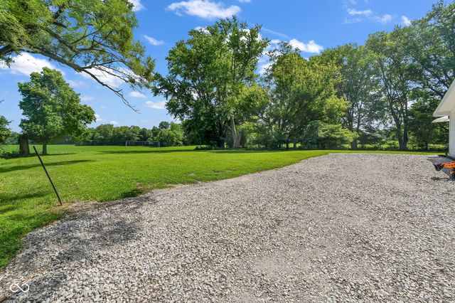 3247 W County Road 100 S, Greencastle, IN 46135