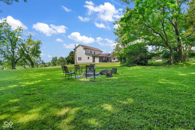 3247 W County Road 100 S, Greencastle, IN 46135