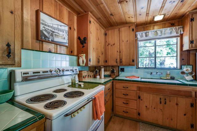 41760 Sparrow Road, Shaver Lake, CA 93664
