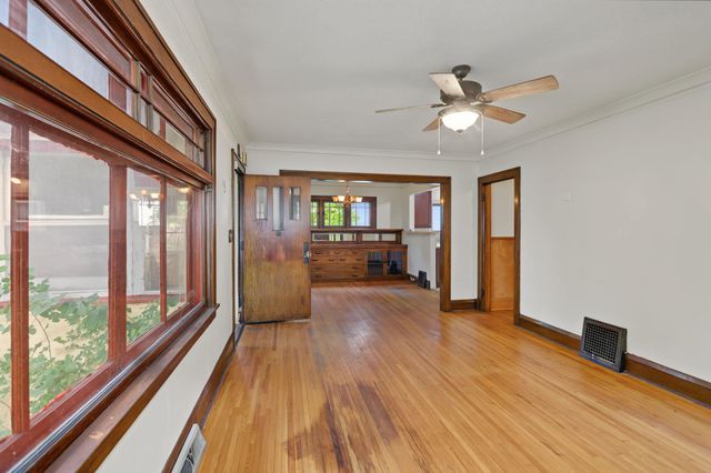 3023 32nd Avenue S, Minneapolis, MN 55406