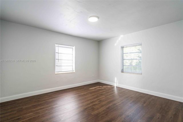 439 NE 82nd St 2, Miami, FL 33138