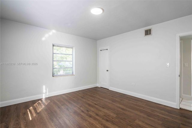 439 NE 82nd St 2, Miami, FL 33138