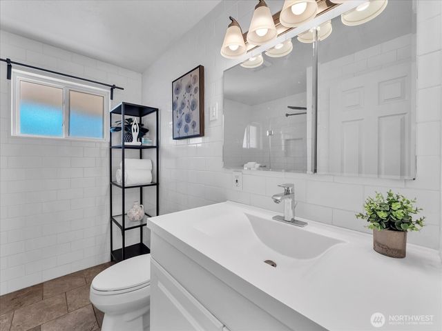 4815 S 184th Street, Seatac, WA 98188