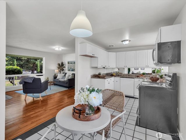 4815 S 184th Street, Seatac, WA 98188