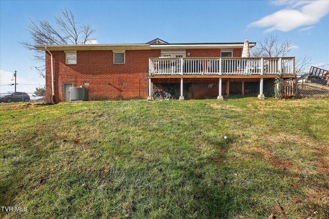 146 Circleview Drive, Johnson City, TN 37615